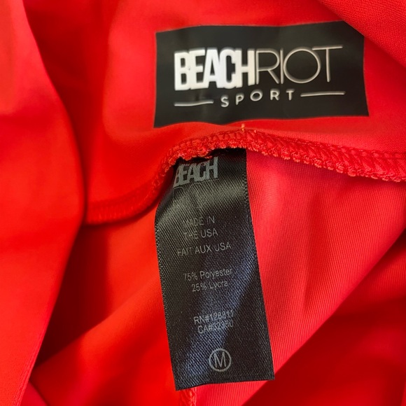 Beach Riot Beach Leggings in Red Heart - Picture 9 of 10